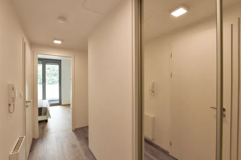 Hlaváčkova, Košíře - Praha 5 | Pronájem, Byt, 2+kk, 67 m²