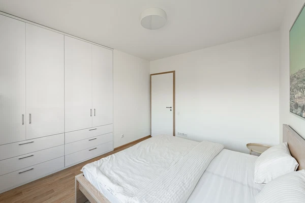 Olgy Havlové, Žižkov - Praha 3 | Pronájem, Byt, 3+kk, 78 m²