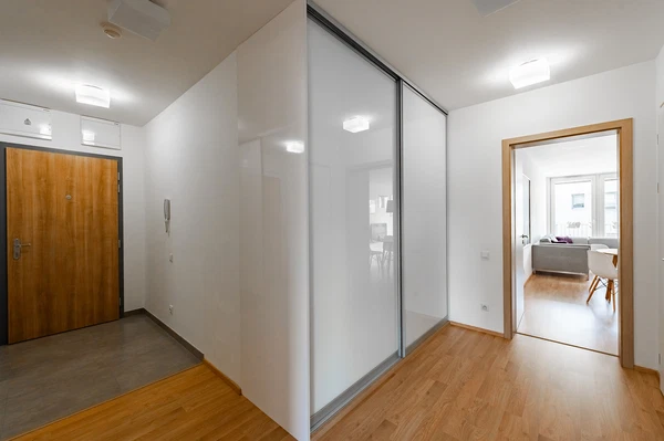 Olgy Havlové, Žižkov - Prague 3 | Rent, Apartment, Two-bedroom (3+kk), 78 m²