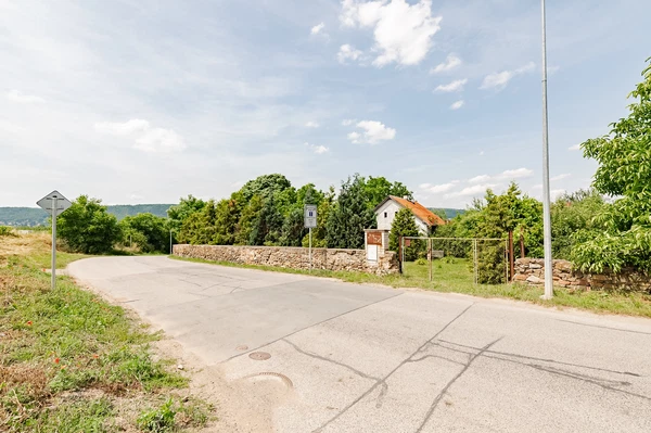 Černošická, Lipence - Prague 5 | Sale, Land, 880 m²