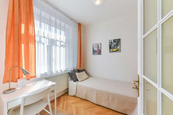 Havlovská, Dejvice - Prague 6 | Rent, Apartment, Two-bedroom (3+1), 63 m²