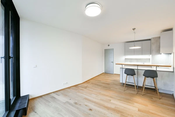 Komunardů, Holešovice - Prague 7 | Rent, Apartment, One-bedroom (2+kk), 59 m²