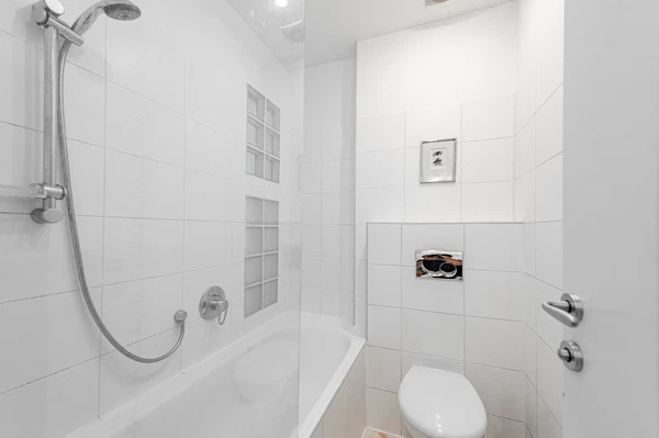 Ovenecká, Bubeneč - Prague 7 | Sale, Apartment, One-bedroom (2+kk), 73 m²