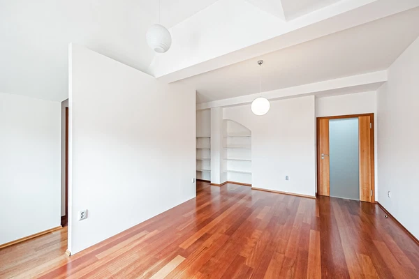 Sudoměřská, Žižkov - Prague 3 | Rent, Apartment, Four-bedroom (5+kk), 200 m²