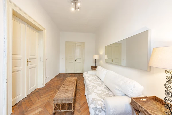 Ve Smečkách, Nové Město - Prague 1 | Rent, Apartment, One-bedroom (2+1), 70 m²