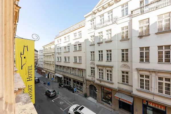 Ve Smečkách, Nové Město - Praha 1 | Pronájem, Byt, 2+1, 70 m²