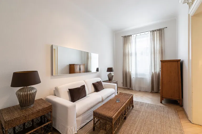 Ve Smečkách, Nové Město - Praha 1 | Pronájem, Byt, 2+1, 70 m²
