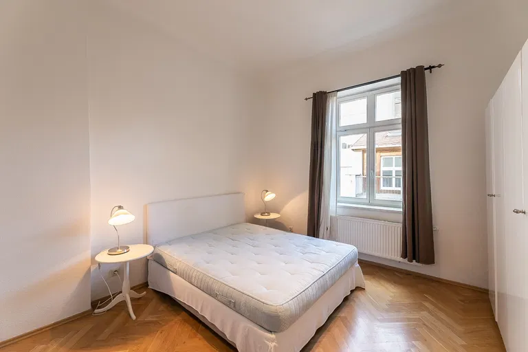 Ve Smečkách, Nové Město - Praha 1 | Pronájem, Byt, 2+1, 70 m²