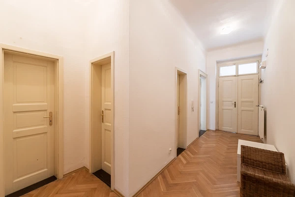 Ve Smečkách, Nové Město - Prague 1 | Rent, Apartment, One-bedroom (2+1), 70 m²