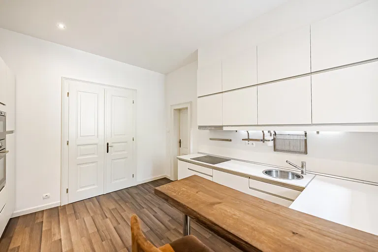 Varšavská, Vinohrady - Praha 2 | Pronájem, Byt, 3+kk, 88 m²
