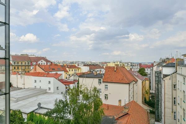 Kamenická, Holešovice - Prague 7 | Rent, Apartment, Two-bedroom (3+kk), 76 m²