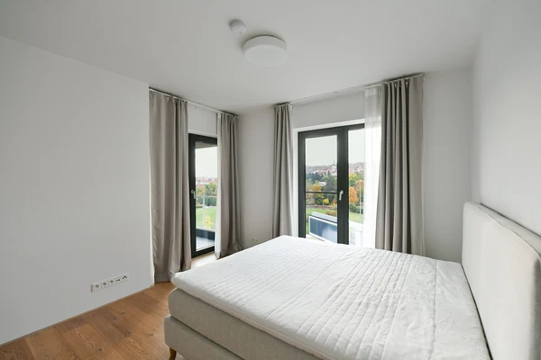 U Laboratoře, Střešovice - Prague 6 | Rent, Apartment, One-bedroom (2+kk), 70 m²