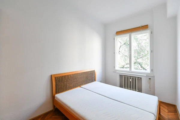 Kouřimská, Vinohrady - Praha 3 | Pronájem, Byt, 2+kk, 45 m²