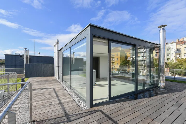 Holečkova, Smíchov - Prague 5 | Rent, Apartment, Three-bedroom (4+kk), 348 m²