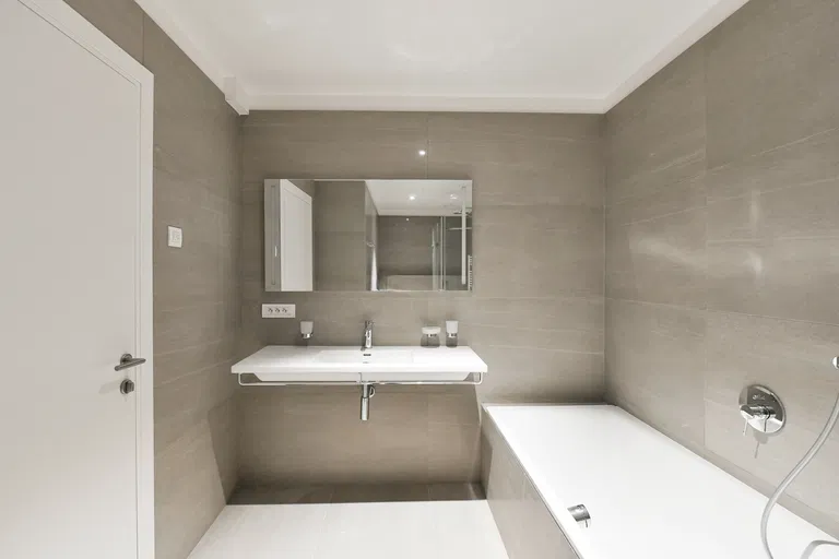 Holečkova, Smíchov - Prague 5 | Rent, Apartment, Three-bedroom (4+kk), 348 m²