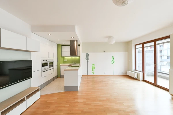 Heinemannova, Dejvice - Prague 6 | Rent, Apartment, Three-bedroom (4+kk), 96 m²