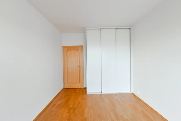 Heinemannova, Dejvice - Prague 6 | Rent, Apartment, Three-bedroom (4+kk), 96 m²