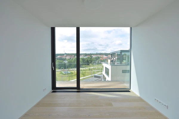 U Laboratoře, Střešovice - Prague 6 | Rent, Apartment, Three-bedroom (4+kk), 138 m²