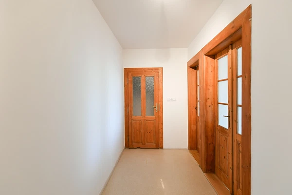 náměstí Dr. Václava Holého, Libeň - Prague 8 | Rent, Apartment, One-bedroom (2+1), 70 m²