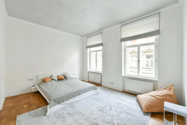 Navrátilova, Nové Město - Prague 1 | Rent, Apartment, Two-bedroom (3+kk), 111 m²