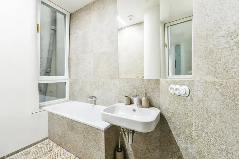 Navrátilova, Nové Město - Prague 1 | Rent, Apartment, Two-bedroom (3+kk), 111 m²
