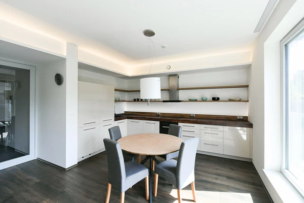 Slavětínská, Klánovice - Prague 9 | Rent, Apartment, Two-bedroom (3+kk), 94 m²