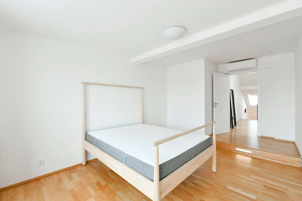 Jungmannova, Nové Město - Prague 1 | Rent, Apartment, One-bedroom (2+kk), 109 m²