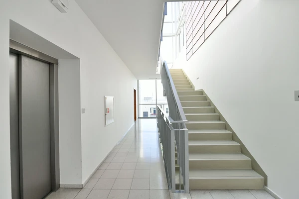 Korunní, Vinohrady - Prague 10 | Rent, Apartment, Two-bedroom (3+kk), 68 m²