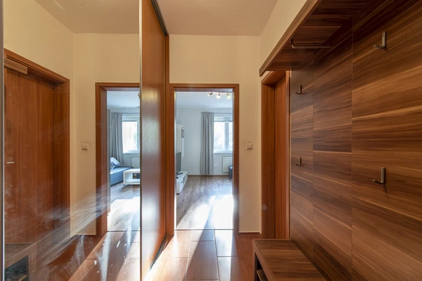 Antolská, Petržalka - Bratislava V | Sale, Apartment, Studio (1+1), 42 m²