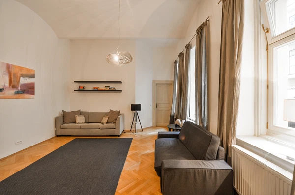 Soukenická, Nové Město - Praha 1 | Pronájem, Byt, 2+kk, 70 m²