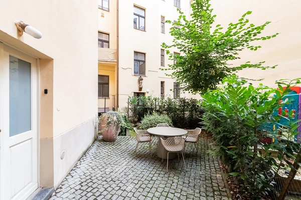 Konviktská, Staré Město - Praha 1 | Pronájem, Byt, 3+1, 90 m²