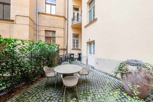 Konviktská, Staré Město - Praha 1 | Pronájem, Byt, 3+1, 90 m²