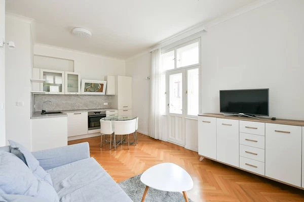 Slavíkova, Žižkov - Praha 3 | Pronájem, Byt, 2+kk, 45 m²