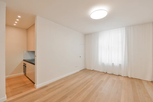 náměstí Jiřího z Poděbrad, Vinohrady - Praha 3 | Pronájem, Byt, 3+kk, 93 m²