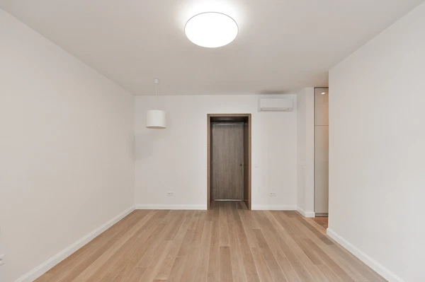 náměstí Jiřího z Poděbrad, Vinohrady - Praha 3 | Pronájem, Byt, 3+kk, 93 m²