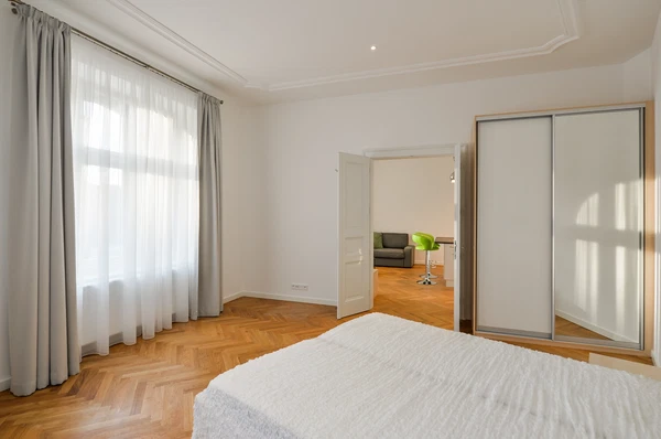 U Rajské zahrady, Žižkov - Praha 3 | Pronájem, Byt, 2+kk, 62 m²