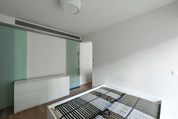 Purkyňova, Nové Město - Prague 1 | Rent, Apartment, One-bedroom (2+kk), 63 m²