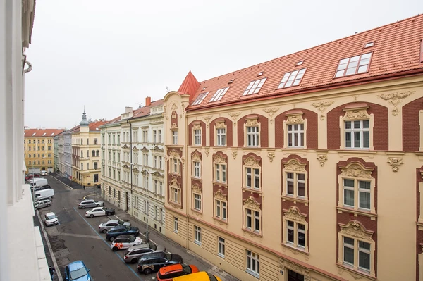 Řehořova, Žižkov - Prague 3 | Rent, Apartment, Two-bedroom (3+1), 74 m²