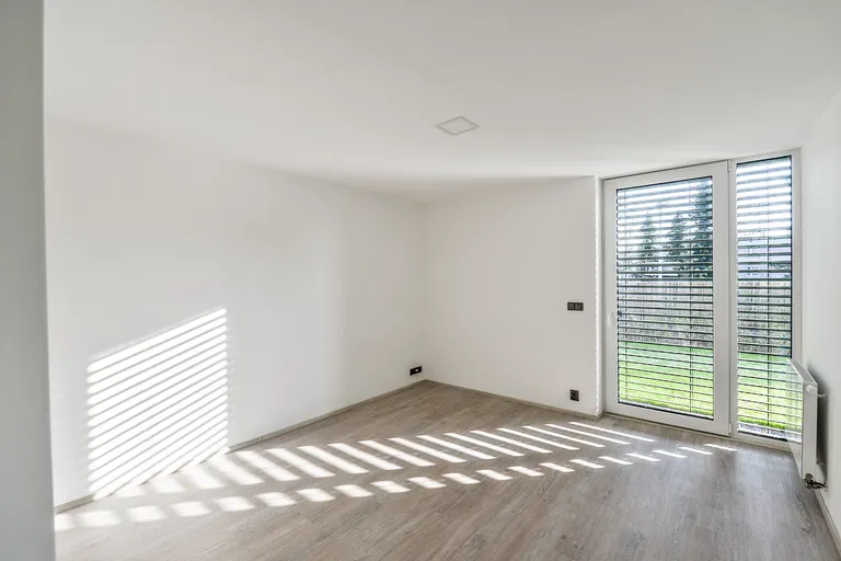 Libínská, Smíchov - Prague 5 | Rent, House, Six-bedroom (7+kk), 452 m²