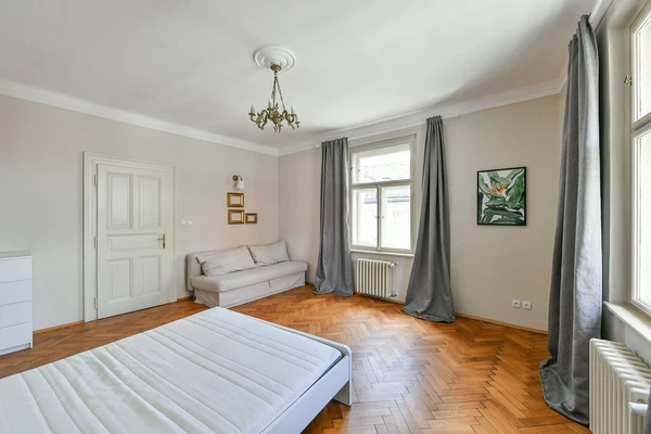 Školská, Nové Město - Praha 1 | Pronájem, Byt, 3+1, 95 m²