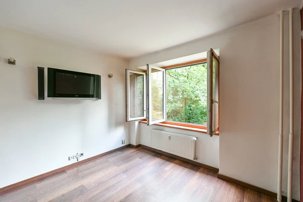 Donatellova, Strašnice - Prague 10 | Rent, Apartment, Two-bedroom (3+kk), 85 m²