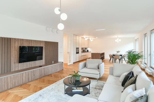 Hradešínská, Vinohrady - Praha 10 | Pronájem, Byt, 3+kk, 173 m²