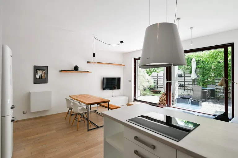 U Nikolajky, Smíchov - Prague 5 | Rent, Apartment, Two-bedroom (3+kk), 78 m²