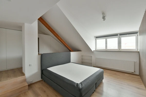 Ke Karlovu, Nové Město - Praha 2 | Pronájem, Byt, 3+kk, 109 m²