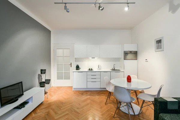 Haštalské náměstí, Staré Město - Praha 1 | Pronájem, Byt, 2+kk, 50 m²