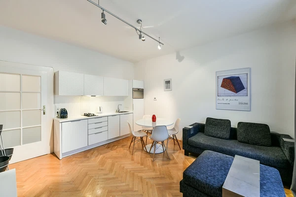 Haštalské náměstí, Staré Město - Praha 1 | Pronájem, Byt, 2+kk, 50 m²