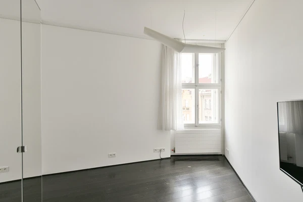 Národní obrany, Bubeneč - Praha 6 | Pronájem, Byt, 4+kk, 166 m²