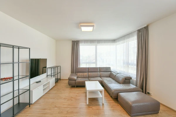 Donská, Vršovice - Praha 10 | Pronájem, Byt, 3+kk, 104 m²