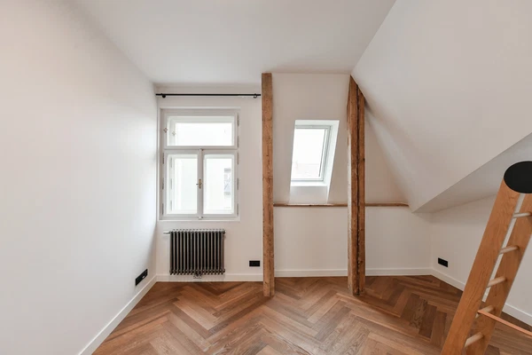 Petrské náměstí, Nové Město - Prague 1 | Rent, Apartment, Two-bedroom (3+kk), 96 m²