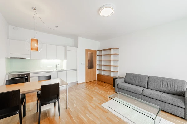 Korunní, Vinohrady - Prague 10 | Rent, Apartment, Studio (1+kk), 39 m²